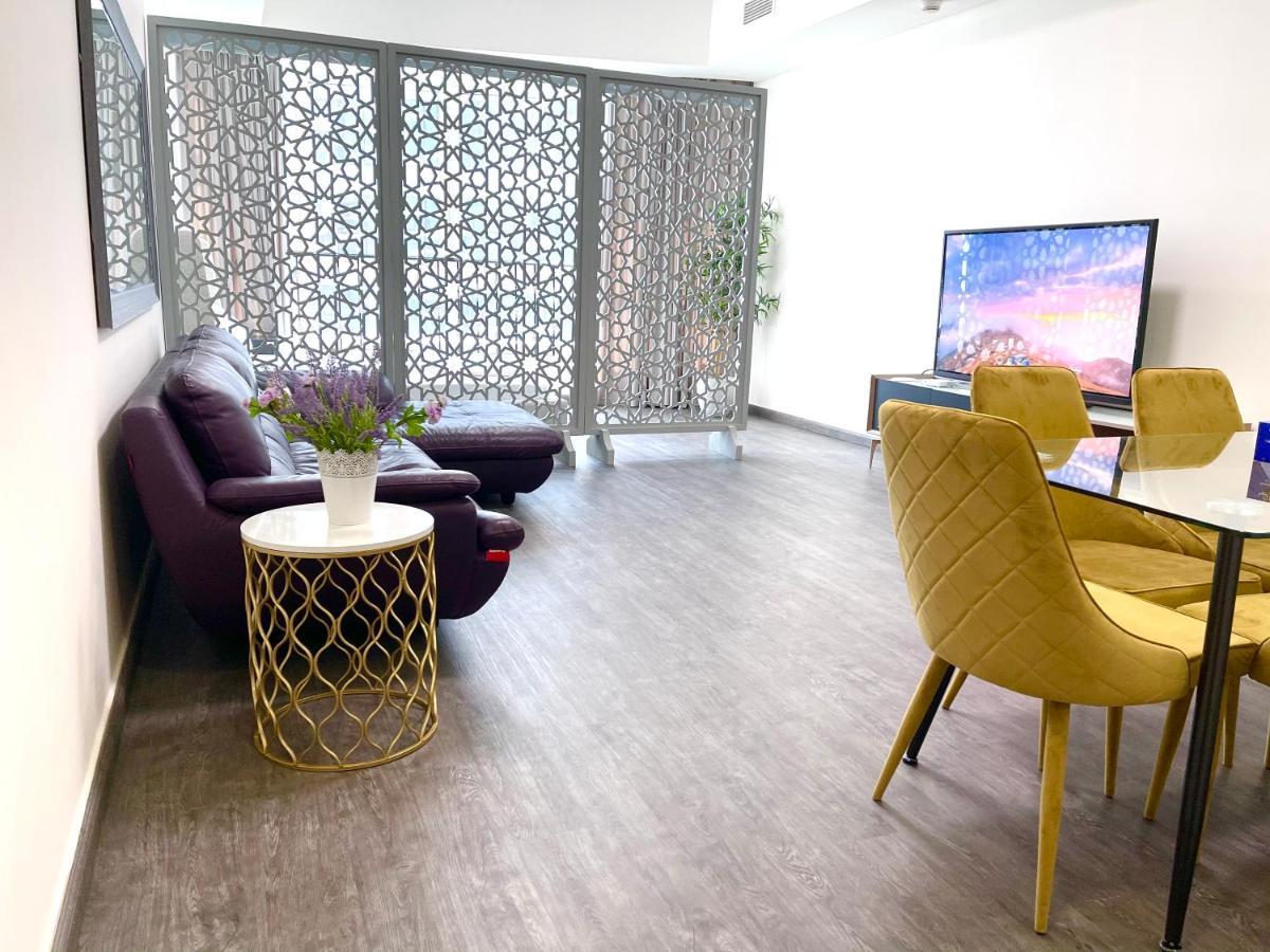 Upgraded 2 Bedrooms To 3 Bedrooms Private Residential Apartment In C4 Tower In Hydra Avenue Towers In Al Reem Island - 1307 Abu Dhabi Exterior foto